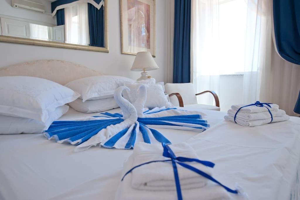 Blue Studio Apartment Next To The Beach Dubrovnik Ngoại thất bức ảnh