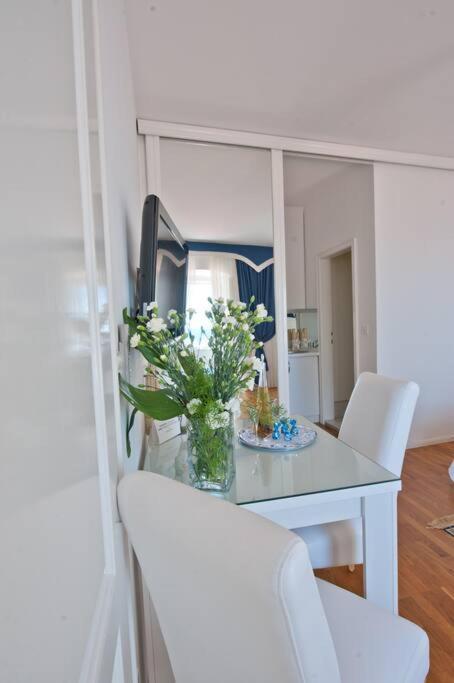 Blue Studio Apartment Next To The Beach Dubrovnik Ngoại thất bức ảnh