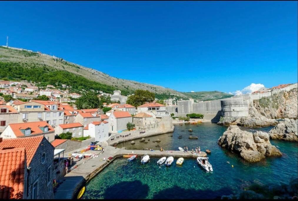 Blue Studio Apartment Next To The Beach Dubrovnik Ngoại thất bức ảnh