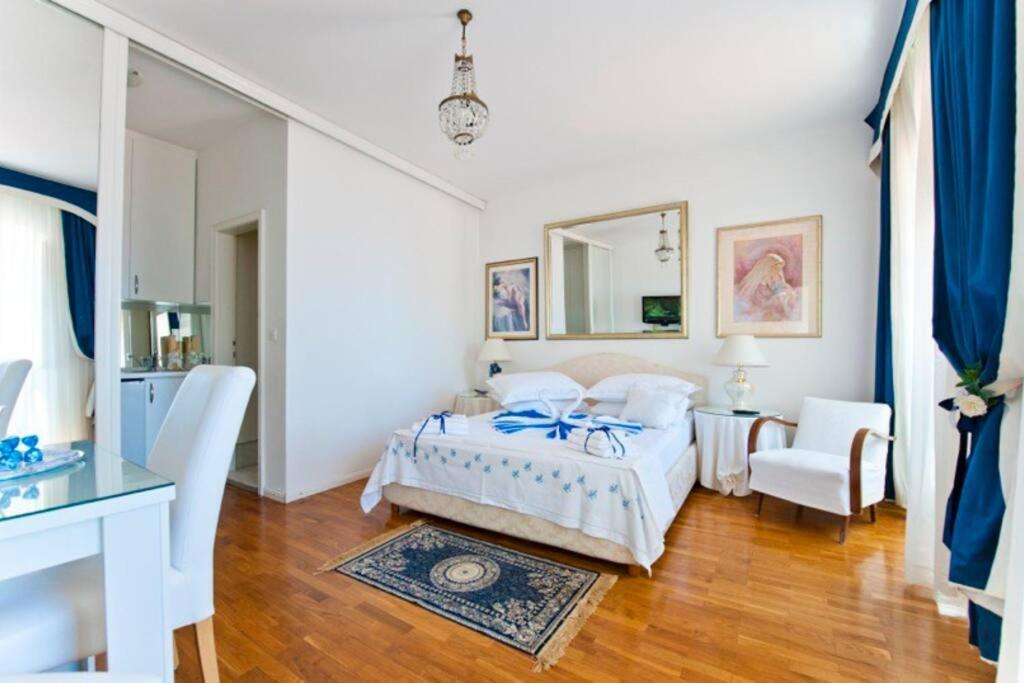 Blue Studio Apartment Next To The Beach Dubrovnik Ngoại thất bức ảnh